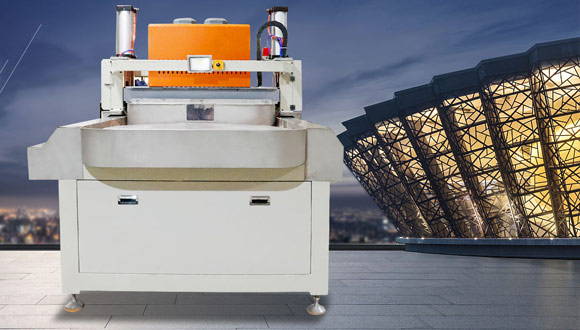 如何選擇玻璃切割機？